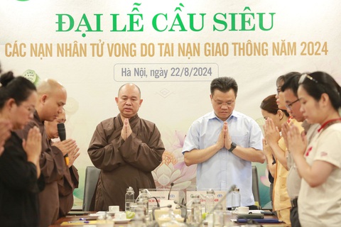 Đại lễ Cầu siêu các nạn nhân tai nạn giao thông sẽ tổ chức tại chùa Từ Đàm- Ảnh 1. Đại lễ Cầu siêu các nạn nhân tai nạn giao thông sẽ tổ chức tại chùa Từ Đàm- Ảnh 1.