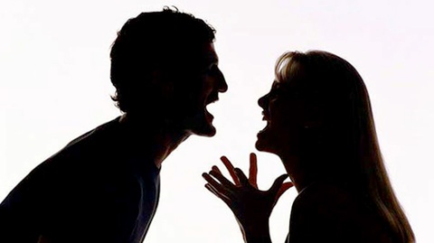 Những đám cưới nhanh, tan vỡ cũng nhanh - Kỳ 3: Buông trôi hay vực dậy sau ly hôn? - Ảnh 1. Kỳ 3: Buông trôi hay vực dậy sau ly hôn? - Ảnh 1.
