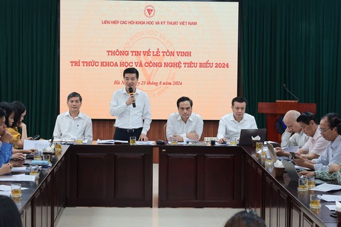 Ba trí thức 8x được vinh danh trí thức khoa học và công nghệ tiêu biểu - Ảnh 1. Ba trí thức 8x được vinh danh trí thức khoa học và công nghệ tiêu biểu - Ảnh 1.
