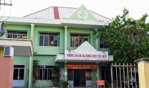 Giảm kỷ luật, khôi phục đảng viên cho nguyên trưởng phòng khám ở Nha Trang - Ảnh 1.