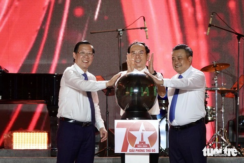 Những ngày Hà Nội tại TP.HCM khai mạc trên đường đi bộ Nguyễn Huệ - Ảnh 1. Những ngày Hà Nội tại TP.HCM khai mạc trên đường đi bộ Nguyễn Huệ - Ảnh 1.