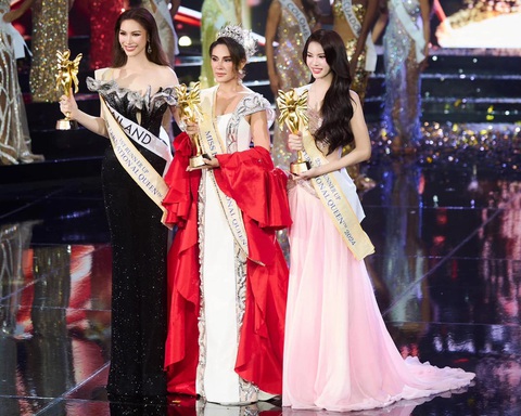 Nguyễn Tường San là á hậu 2, Peru giành vương miện Miss International Queen 2024 - Ảnh 3. Nguyễn Tường San là á hậu 2, Peru giành vương miện Miss International Queen 2024 - Ảnh 3.