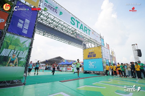 Ca sĩ Đức Tuấn có trải nghiệm đặc biệt tại GreenUP Marathon 2024- Ảnh 5. Ca sĩ Đức Tuấn có trải nghiệm đặc biệt tại GreenUP Marathon 2024- Ảnh 5.