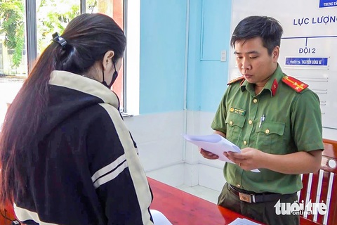 Phạt cô gái chia sẻ, phát tán trang web đánh bạc - Ảnh 1. Phạt cô gái chia sẻ, phát tán trang web đánh bạc - Ảnh 2.