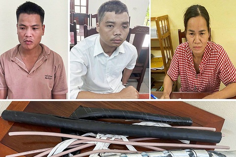 Bắt nhóm chuyên cắt trộm dây cáp điện khu dân cư vắng người ở - Ảnh 1. Bắt nhóm chuyên cắt trộm dây cáp điện khu dân cư vắng người ở - Ảnh 2.