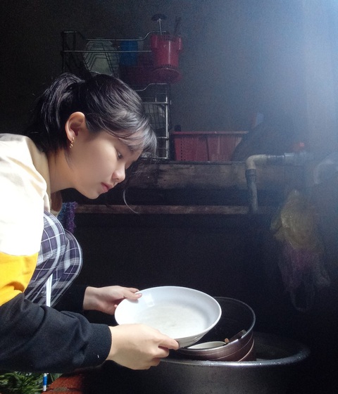 Lời nhắn rơi nước mắt của thầy hiệu trưởng cũ: Đừng bỏ cuộc, Cảm ơi! - Ảnh 4. Lời nhắn rơi nước mắt của thầy hiệu trưởng cũ: Đừng bỏ cuộc, Cảm ơi! - Ảnh 4.