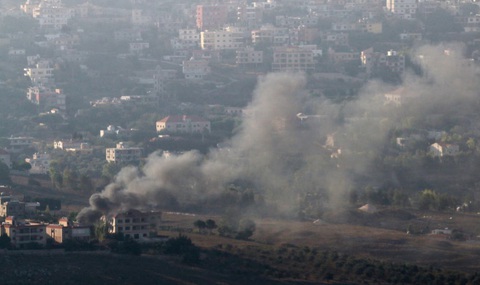 Israel tấn công 'phủ đầu' vào Lebanon, Hezbollah giội loạt rocket và tên lửa - Ảnh 7. Israel tấn công 'phủ đầu' vào Lebanon, Hezbollah giội loạt rocket và tên lửa - Ảnh 8.