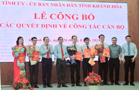Khánh Hòa điều động, bổ nhiệm nhiều cán bộ sở, Khatoco và Khu kinh tế Vân Phong - Ảnh 1.