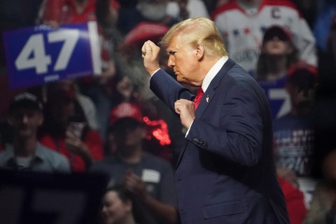 Công tố viên đặc biệt yêu cầu tòa khôi phục vụ án cáo buộc ông Trump giữ tài liệu mật - Ảnh 1. Công tố viên đặc biệt yêu cầu tòa khôi phục vụ án cáo buộc ông Trump giữ tài liệu mật - Ảnh 1.