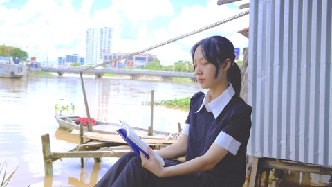 Không cam chịu thất bại, cô nữ sinh nuôi mơ ước vào giảng đường - Ảnh 2. Tân sinh viên Lê Thị Anh Thư - An Giang: - Ảnh 1.