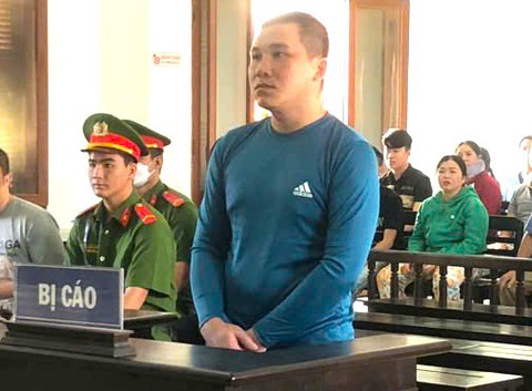 Không chịu đi hát karaoke, người đàn ông bị bạn nhậu đâm chết - Ảnh 1. Không chịu đi hát karaoke, người đàn ông bị bạn nhậu đâm chết - Ảnh 1.