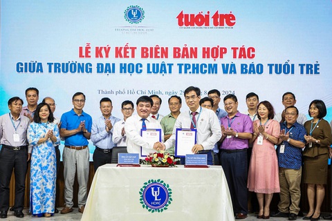 Trường đại học Luật TP.HCM và báo Tuổi Trẻ: Hợp tác để phục vụ cộng đồng - Ảnh 1. Trường đại học Luật TP.HCM và báo Tuổi Trẻ: Hợp tác để phục vụ cộng đồng - Ảnh 1.