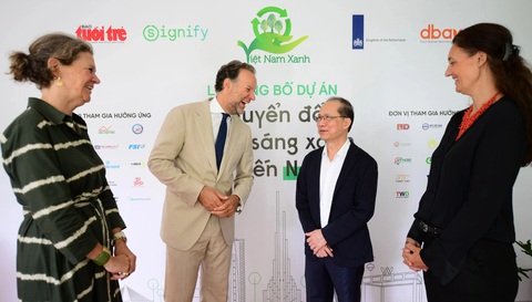 Chuyển đổi chiếu sáng xanh hướng tới Net Zero: Tìm kiếm giải pháp xây dựng TP.HCM xanh - Ảnh 1. Chuyển đổi chiếu sáng xanh hướng tới Net Zero: Tìm giải pháp xây dựng cuộc sống xanh - Ảnh 1.
