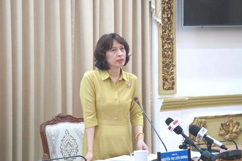 Ca sởi tập trung vùng ven, TP.HCM gấp rút dồn lực tiêm vắc xin phòng dịch - Ảnh 1.