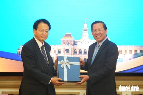 Ông Phan Văn Mãi: Đề xuất hợp tác phát triển chương trình chăm sóc sức khỏe cho hơn 10 triệu dân - Ảnh 1. Ông Phan Văn Mãi: Đề xuất hợp tác phát triển chương trình chăm sóc sức khỏe cho hơn 10 triệu dân - Ảnh 1.