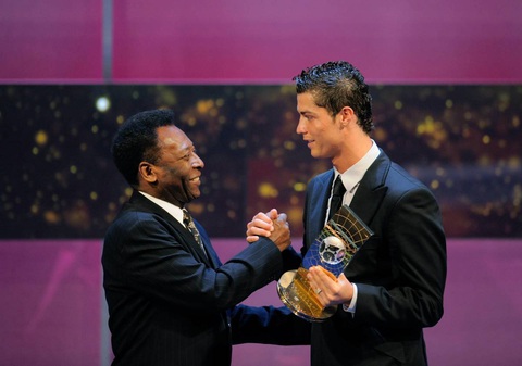 Ronaldo chế giễu Pele trên youtube - Ảnh 1.