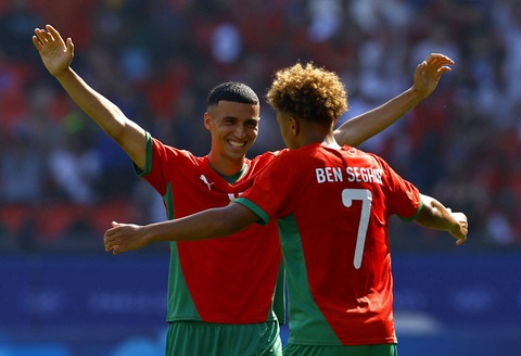 Xác định 4 đội vào bán kết bóng đá nam Olympic 2024- Ảnh 1. Tuyển Olympic Morocco cùng Pháp, Tây Ban Nha và Ai Cập góp mặt ở bán kết Olympic 2024 - Ảnh: REUTERS