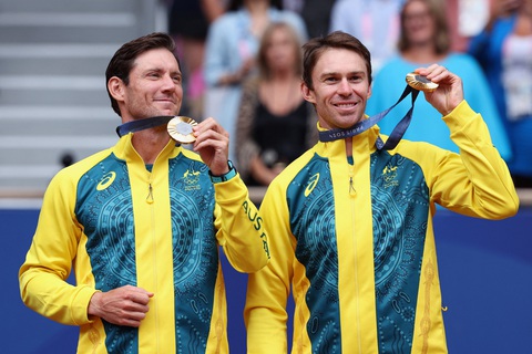 Matthew Ebden và John Peers có trận thắng vô cùng kịch tính - Ảnh: REUTERS Olympic 2024 ngày 3-8: Ledecky đoạt huy chương Olympic thứ 14 trong sự nghiệp- Ảnh 7.