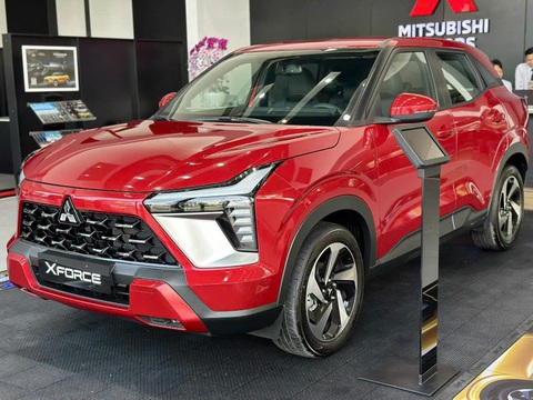 Tin tức giá xe: Mitsubishi Xforce giảm gần 80 triệu tại đại lý, sau ưu đãi chỉ còn ngang Kia Sonet- Ảnh 1. Mitsubishi Xforce bản giữa đang nhận được ưu đãi lớn tại đại lý - Ảnh: Đại lý Mitsubishi