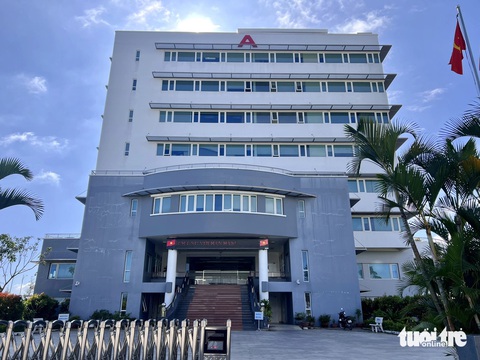 Kiến nghị kiểm điểm giám đốc Sở Lao động - Thương binh và Xã hội tỉnh Kon Tum- Ảnh 1. Sở Lao động - Thương binh và Xã hội tỉnh Kon Tum tại tòa nhà A trung tâm hành chính tỉnh Kon Tum - Ảnh: NGỌC LÂM