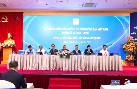 Cựu danh thủ bóng bàn Nguyễn Nam Hải làm tổng thư ký Liên đoàn Bóng bàn Việt Nam- Ảnh 1. Đại hội Liên đoàn Bóng bàn Việt Nam khóa 7, nhiệm kỳ 2024 - 2029 - Ảnh: NAM NGUYỄN