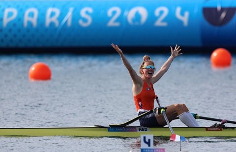 Olympic 2024 ngày 3-8: Ledecky đoạt huy chương Olympic thứ 14 trong sự nghiệp- Ảnh 13. Olympic 2024 ngày 3-8: Ledecky đoạt huy chương Olympic thứ 14 trong sự nghiệp- Ảnh 13.
