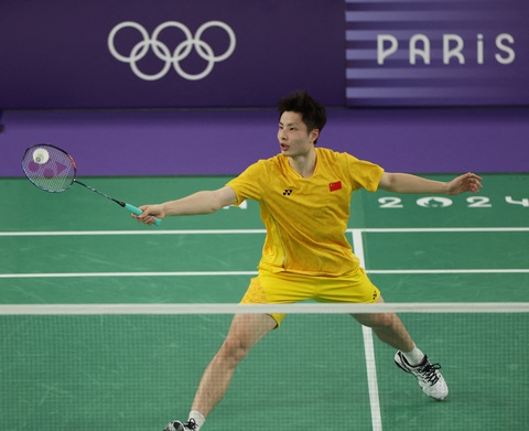 Cầu lông Trung Quốc sạch bóng ở bán kết đơn nam Olympic sau 20 năm- Ảnh 2. Sự thất bại của Shi Yu Qi đánh dấu việc cầu lông Trung Quốc không có tay vợt góp mặt ở bán kết - Ảnh: REUTERS