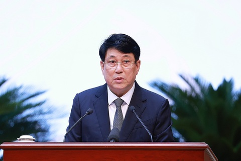 Đồng chí Lương Cường, Ủy viên Bộ Chính trị, Thường trực Ban Bí thư phát biểu. Ảnh: Dương Giang - TTXVN Khai mạc Hội nghị Ban Chấp hành Trung ương khóa XIII- Ảnh 5.