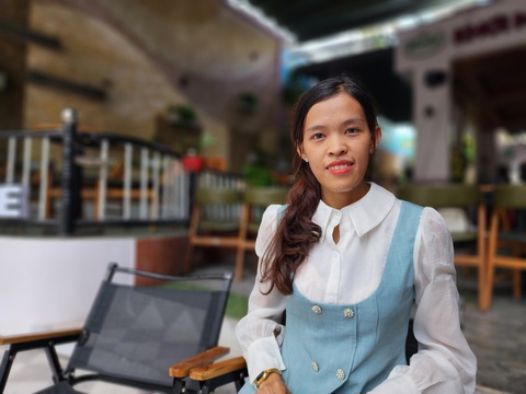 Hành trình từ cô bé mồ côi đến giáo viên của Thanh - Ảnh 2. Hành trình từ cô bé mồ côi đến giáo viên của Thanh - Ảnh 6.