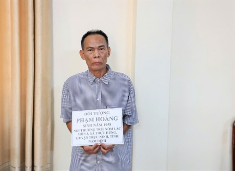Bắt đối tượng phản động định rải truyền đơn tại TPHCM dịp lễ 2-9 - Ảnh 1. Bắt đối tượng phản động định rải truyền đơn tại TPHCM dịp lễ 2-9 - Ảnh 1.