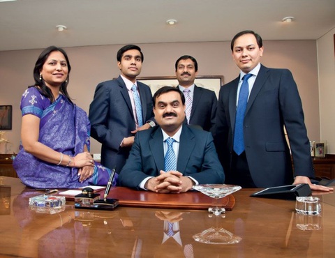 Tỉ phú Ấn Độ Mukesh Ambani mất ngôi giàu nhất châu Á - Ảnh 1. Tỉ phú Ấn Độ Mukesh Ambani mất ngôi giàu nhất châu Á - Ảnh 1.