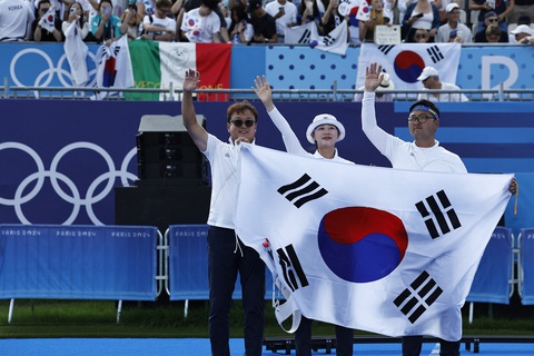 Hàn Quốc giành hết cả 5 huy chương vàng bắn cung Olympic 2024- Ảnh 2. Các cung thủ Hàn Quốc có kỳ Olympic 2024 thành công rực rỡ - Ảnh: REUTES