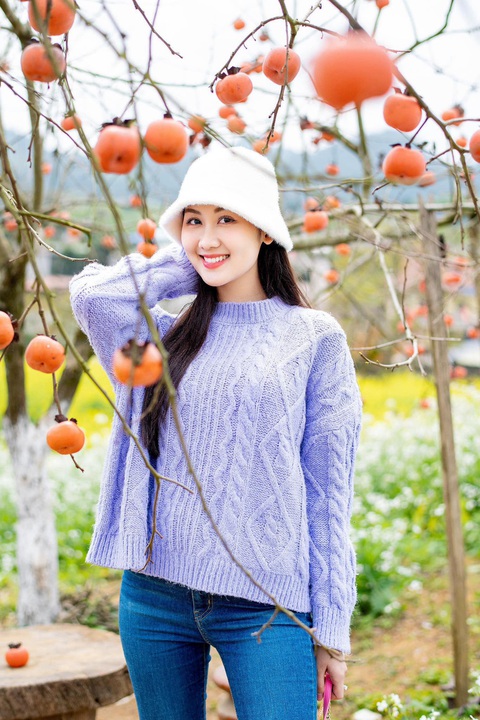 Võ Lê Quế Anh gây tranh cãi khi đăng quang Miss Grand Vietnam 2024- Ảnh 13. Trên trang cá nhân, nàng hậu thường xuyên đăng tải ảnh đời thường ít son phấn.