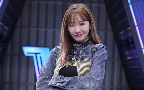 Hari Won gây thất vọng vì ngồi ghế nóng chương trình vũ đạo nhưng không đưa ra được nhận xét mang tính chuyên môn - Ảnh: BTC Nữ hoàng vũ đạo đường phố: Khán giả mong đợi nhiều hơn thế- Ảnh 3.