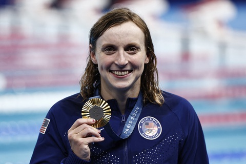 Cựu sinh viên Stanford Ledecky - biểu tượng của bơi lội Mỹ- Ảnh 1. Cựu sinh viên Stanford Ledecky - biểu tượng của bơi lội Mỹ- Ảnh 1.