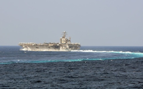 Mỹ điều tàu sân bay thứ 4 tới Trung Đông- Ảnh 1. Tàu sân bay USS Abraham Lincoln - Ảnh: HẢI QUÂN MỸ
