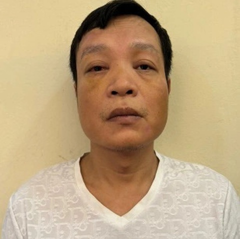 Nổ súng bắn mặt đường dọa 2 người trong quán phở vì cho rằng 'nhìn đểu'- Ảnh 1. Bị can Nguyễn Quốc Việt - Ảnh: Công an cung cấp