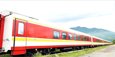 Thử nghiệm toa tàu hạng sang của Tập đoàn Jinxin Trung Quốc chạy tuyến TP.HCM - Nha Trang- Ảnh 4. Các toa tàu này từng được giới thiệu tại Hội nghị đường sắt ASEAN lần thứ 42 ở Đà Nẵng vào năm 2022 - Ảnh: Công ty cổ phần Vận tải đường sắt Sài Gòn