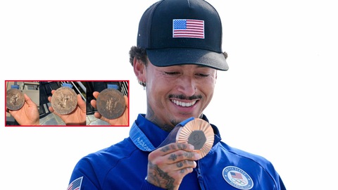 Huy chương Olympic 2024 bị tố kém chất lượng- Ảnh 1. VĐV trượt ván người Mỹ Nyjah Huston lên tiếng cho rằng huy chương đồng Olympic 2024 của mình đã bị 'xuống cấp'.