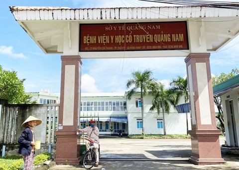 Lập chứng từ khống, chi sai tiền phụ cấp hàng tỉ đồng, bệnh viện ở Quảng Nam yêu cầu thanh tra- Ảnh 1. Bệnh viện Y học cổ truyền Quảng Nam vi phạm nhiều quy định quản lý tài chính, lập chứng từ khống, chi sai tiền phụ cấp, gây thất thoát hàng tỉ đồng - Ảnh: LÊ TRUNG