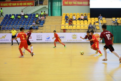 Khai mạc Giải bóng đá nhi đồng Cúp Báo Đồng Nai - C.P. Việt Nam lần thứ 20- Ảnh 2. Khai mạc Giải bóng đá nhi đồng Cúp Báo Đồng Nai - C.P. Việt Nam lần thứ 20- Ảnh 2.