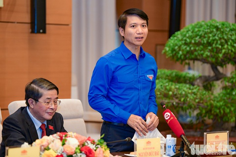 Phó chủ tịch Quốc hội: Doanh nhân có thể già đi nhưng doanh nghiệp phải luôn luôn trẻ- Ảnh 5. Anh Nguyễn Ngọc Lương - bí thư thường trực Trung ương Đoàn, chủ tịch Trung ương Hội Liên hiệp Thanh niên Việt Nam - phát biểu đáp từ