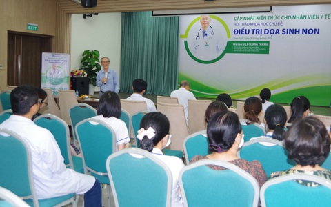 Hội thảo khoa học về điều trị dọa sinh non tại Bệnh viện Bình Định- Ảnh 2. Hội thảo khoa học điều trị dọa sinh non tại Bệnh viện Bình Định - Ảnh: MINH DUYÊN