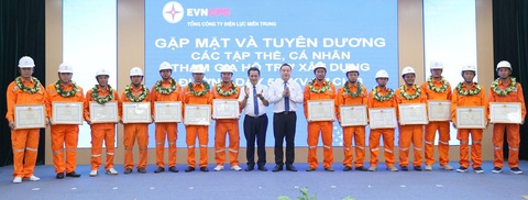EVNCPC khen thưởng 47 tập thể, cá nhân xuất sắc tham gia thi công đường dây 500kV mạch 3- Ảnh 5. EVNCPC khen thưởng 47 tập thể, cá nhân xuất sắc tham gia thi công đường dây 500kV mạch 3- Ảnh 5.