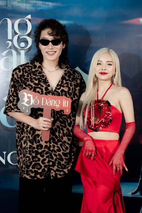Thương Võ phải đi xem thầy ngày ra MV, không sợ khi bị so sánh với Hoà Minzy - Ảnh 3. Thương Võ hài hước nhận MV mới là
