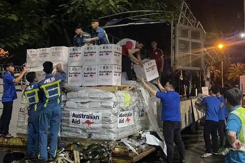 Úc hỗ trợ Việt Nam 3 triệu đô, hàng cứu trợ đã đến Hà Nội - Ảnh 5. Úc hỗ trợ Việt Nam 3 triệu đô, hàng cứu trợ đã đến Hà Nội - Ảnh 5.