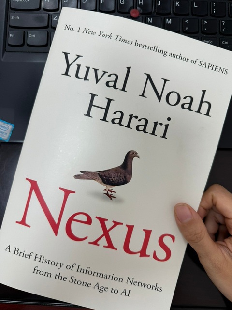 Nexus, sách mới của tác giả cuốn 'Lược sử loài người' sắp ra mắt độc giả Việt - Ảnh 4. Nexus, sách mới của tác giả cuốn 'Lược sử loài người' sắp ra mắt độc giả Việt - Ảnh 2.