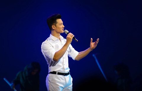 Phòng trà Bến Thành, nhóm Hạt vừng gây quỹ giúp đồng bào miền Bắc - Ảnh 1. Phòng trà Bến Thành, nhóm Hạt vừng gây quỹ giúp đồng bào miền Bắc - Ảnh 1.