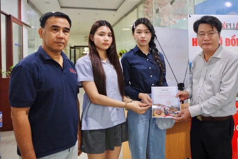 Tin tức giải trí 13-9: Tiến Luật thất vọng vì fan làm giả số tiền ủng hộ bão Yagi - Ảnh 3. Tin tức giải trí 13-9: Sao Tiến Luật 'rất buồn'? Duy Mạnh chốt kèo Tuấn Hưng; Flappy Bird trở lại - Ảnh 3.