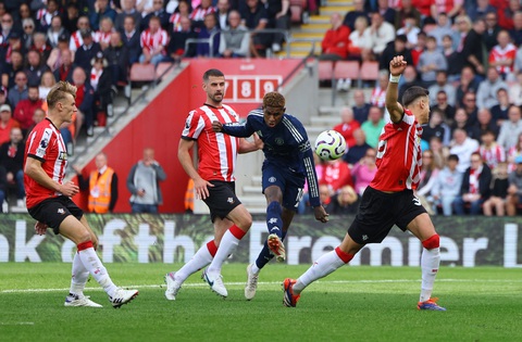 Man United thắng đậm 3-0 Southampton - Ảnh 3.
